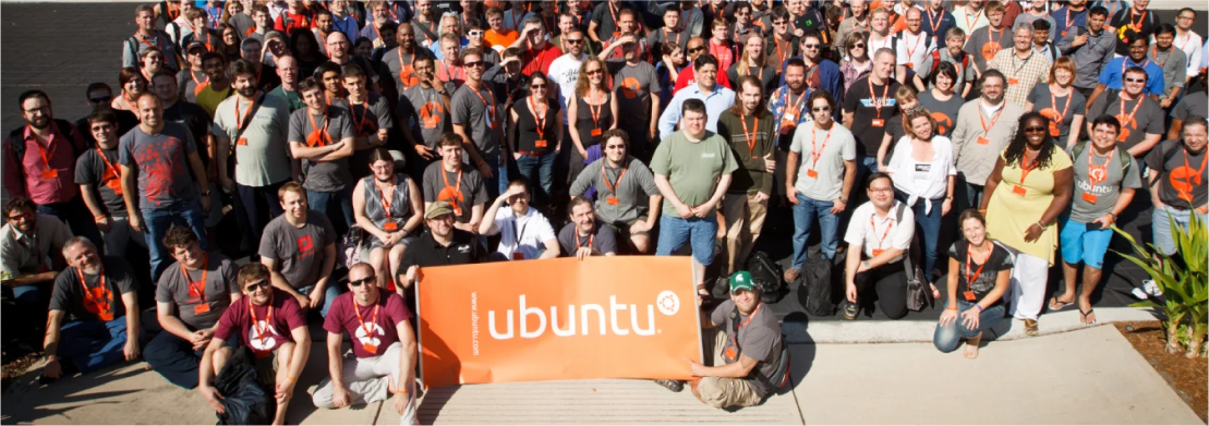 Ubuntu Summit crowd